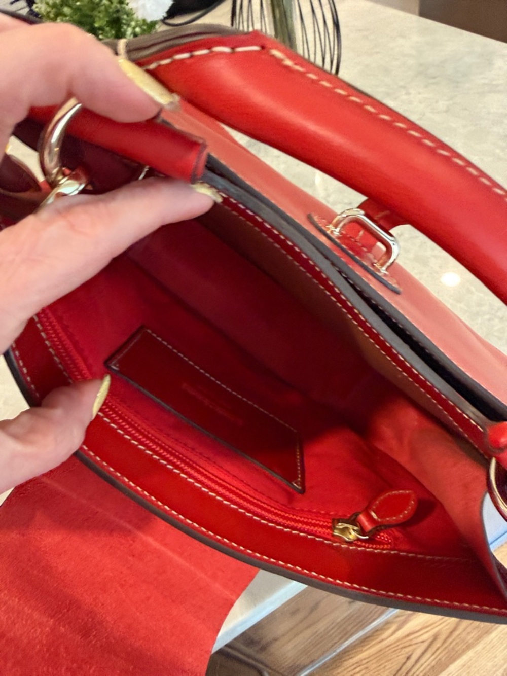 Dooney and Bourke alto Viola bag - Picture 11 of 14